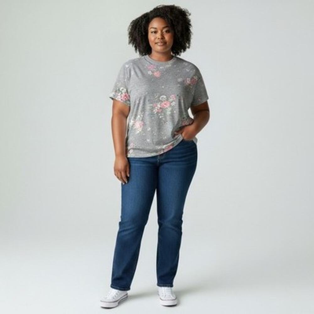 Torrid Plus Classic Fit Gray Floral Short Sleeve Jersey Knit T-shirt Size 1